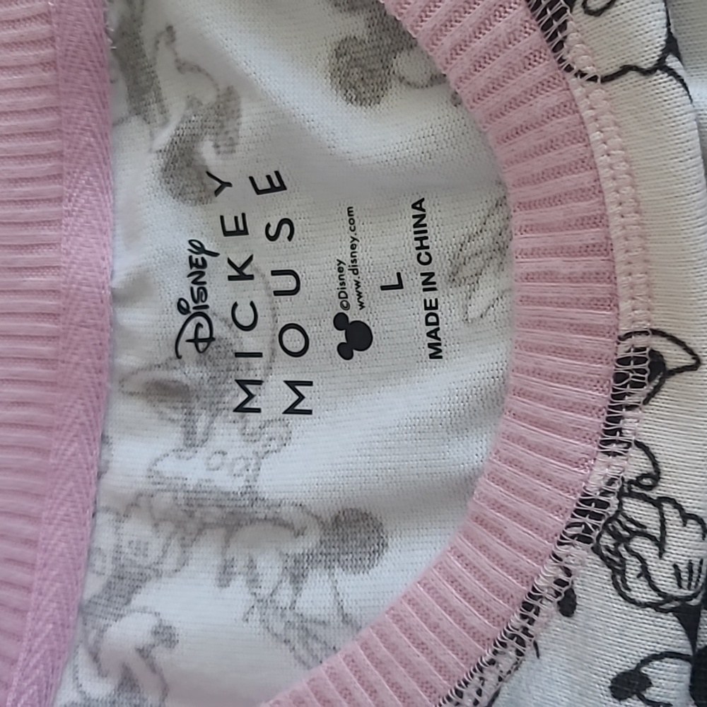 Disney Sleepwear Top Mickey‎ Long Sleeve Large - Picture 2 of 6